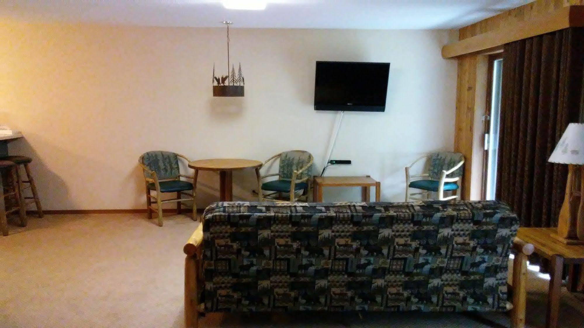 Lakewoods Resort & Golf Namekagon Exterior photo